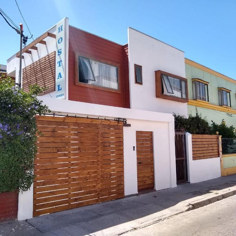 Hostal Luna del Mar